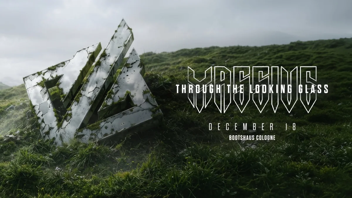 INURFASE MASSIVE – THROUGH THE LOOKING GLASS